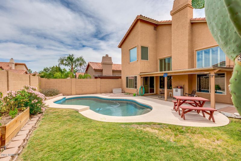 4330 E Badger Way, Phoenix, AZ 85044