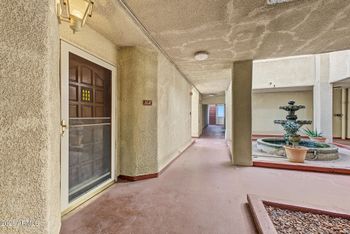 4330 N 5th Ave #102, Phoenix, AZ 85013