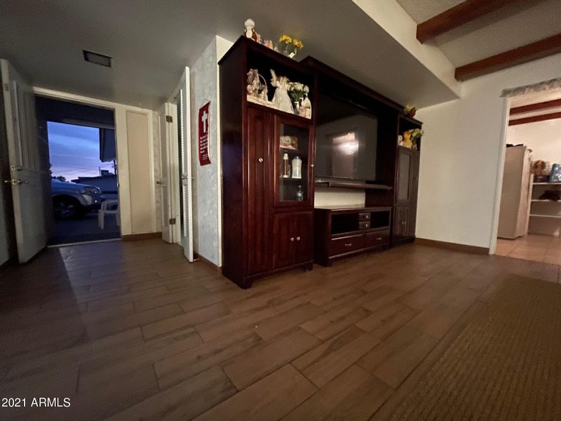 4330 W Keim Dr, Glendale, AZ 85301