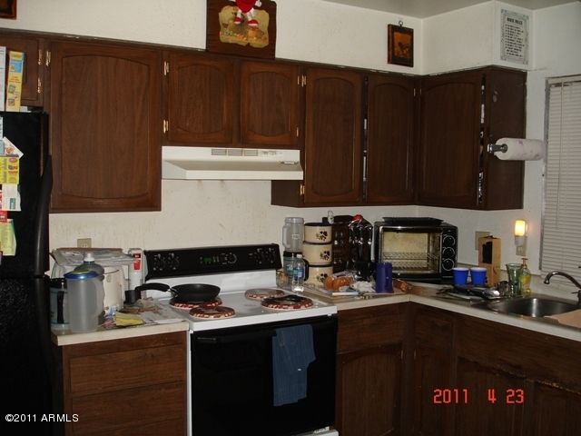 4330 W Solano Dr, Glendale, AZ 85301
