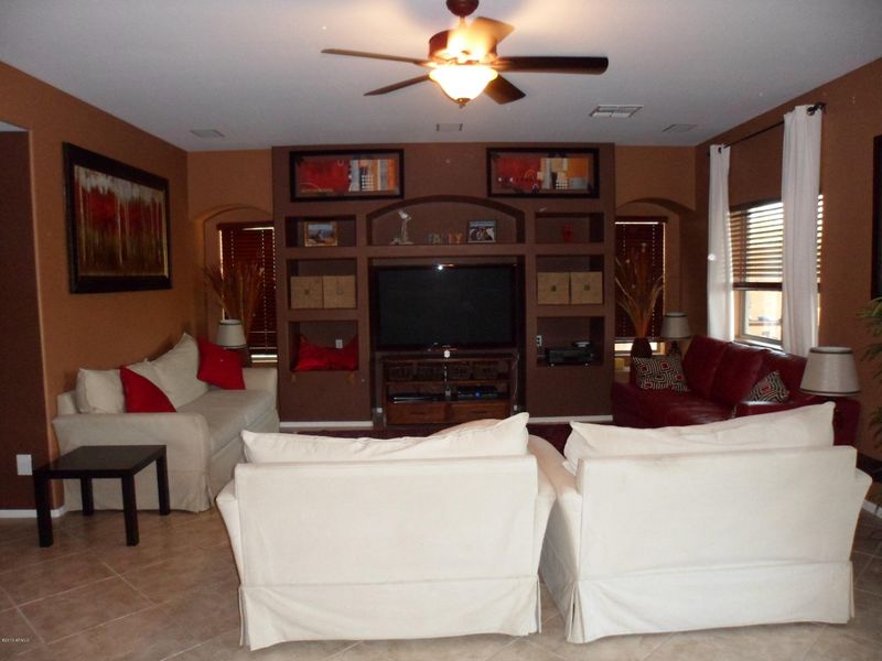 43303 N 43rd Dr, Phoenix, AZ 85087