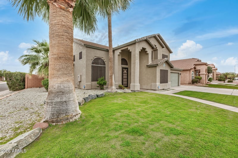 4331 E Redwood Ln, Phoenix, AZ 85048
