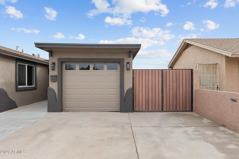 4331 N 70th Ave, Phoenix, AZ 85033