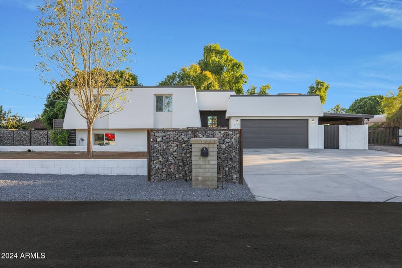 4331 Port Au Prince Ln, Glendale, AZ 85306
