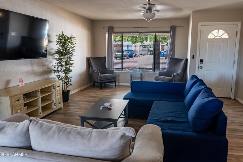 4331 Dailey St, Glendale, AZ 85306