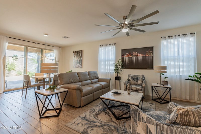 4332 197th Dr, Litchfield Park, AZ 85340