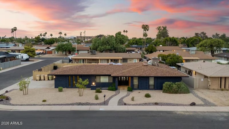 4332 W Echo Ln, Glendale, AZ 85302
