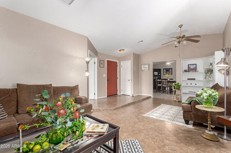 4333 Bobbie Ter, Glendale, AZ 85306