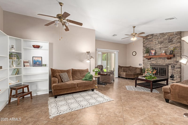 4333 Bobbie Ter, Glendale, AZ 85306