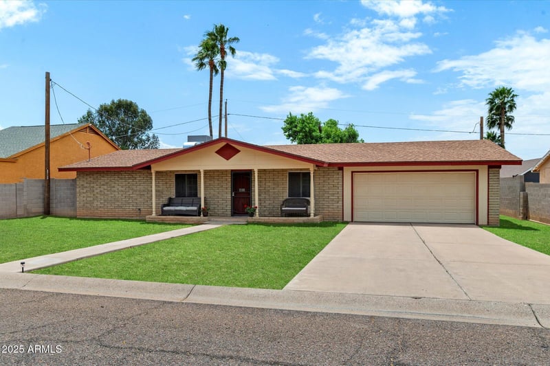 4333 Desert Cactus St, Phoenix, AZ 85032