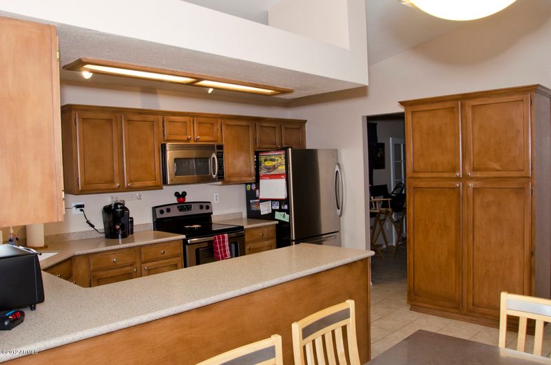 4333 E Beck Ln, Phoenix, AZ 85032