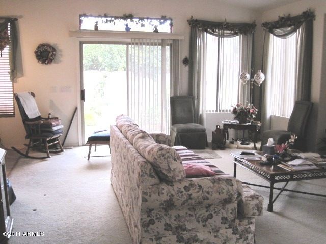 4333 E Strawberry Dr, Gilbert, AZ 85298