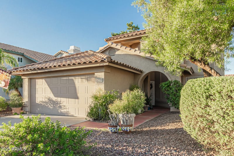 4334 Chuckwalla Cy, Phoenix, AZ 85044