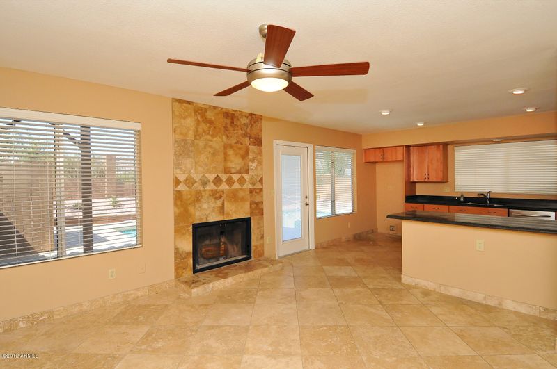 4334 E Estes Way, Phoenix, AZ 85044