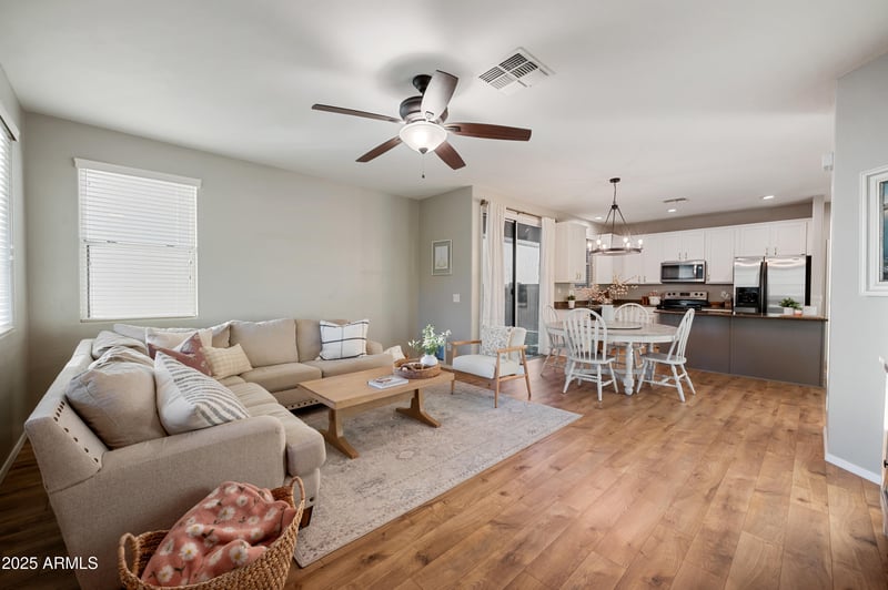4334 Oakland St, Gilbert, AZ 85295