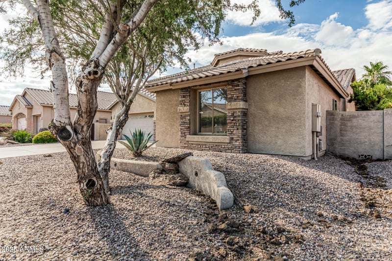4336 Hackamore Dr, Phoenix, AZ 85083