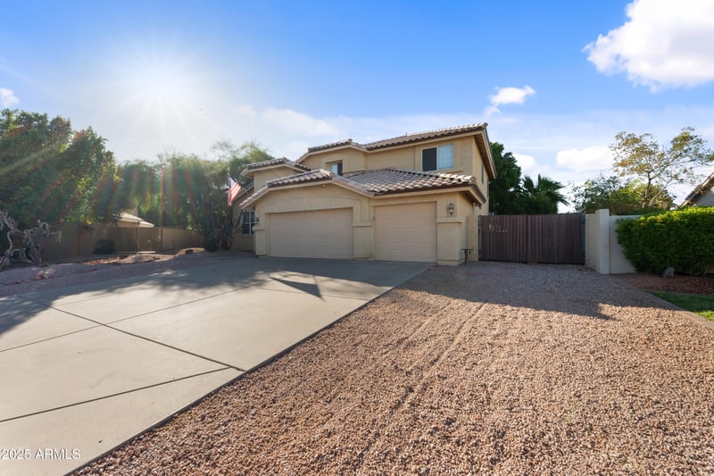 4337 Desert Ln, Gilbert, AZ 85234