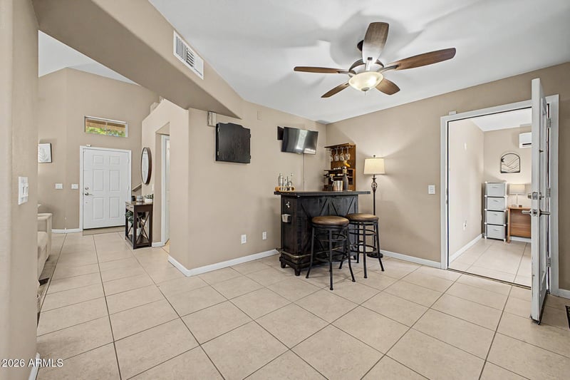 4337 E Windmere Dr, Phoenix, AZ 85048
