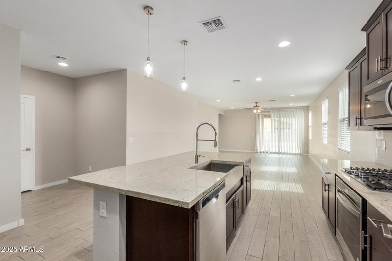 4337 Gallop Trl, San Tan Valley, AZ 85140