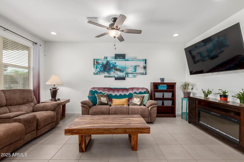 4337 Italian Trotter Rd, San Tan Valley, AZ 85140
