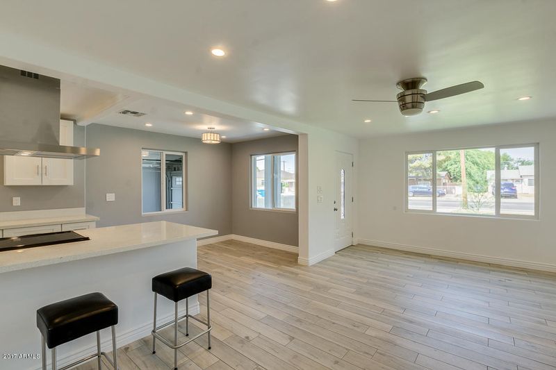 4337 N 20th St, Phoenix, AZ 85016