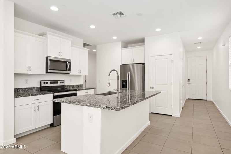 4337 Allen St, Laveen, AZ 85339