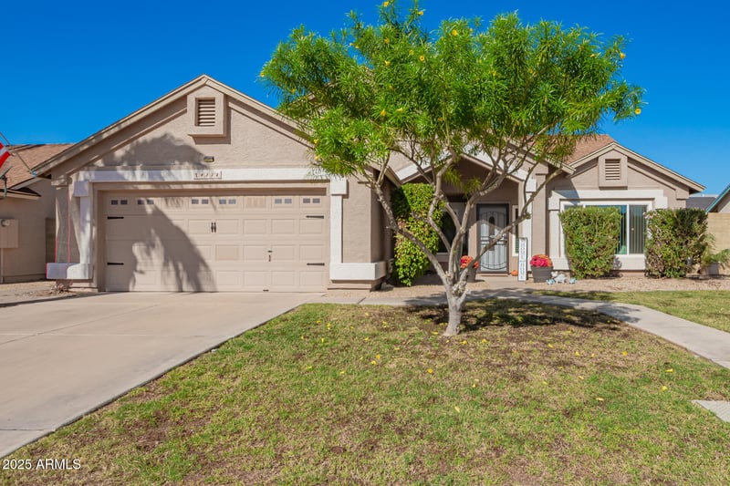 4338 Douglas Ave, Gilbert, AZ 85234