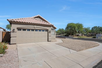 4338 South Fork Dr, Phoenix, AZ 85044