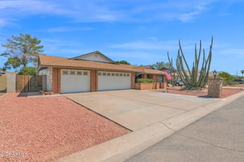 4338 W Michelle Dr, Glendale, AZ 85308