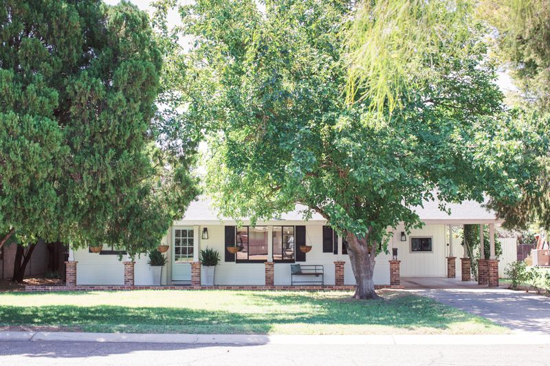 4339 E Vernon Ave, Phoenix, AZ 85008