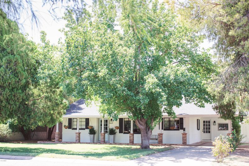 4339 E Vernon Ave, Phoenix, AZ 85008