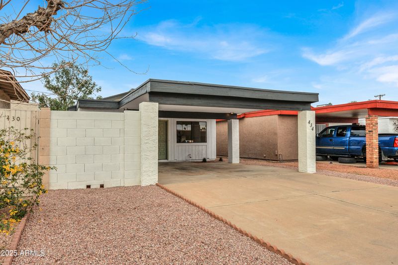434 E Royal Palms Dr, Mesa, AZ 85203
