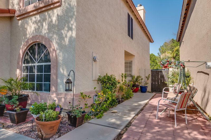 434 N Cobblestone St, Gilbert, AZ 85234
