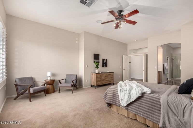 434 Sheffield Ave, Gilbert, AZ 85296