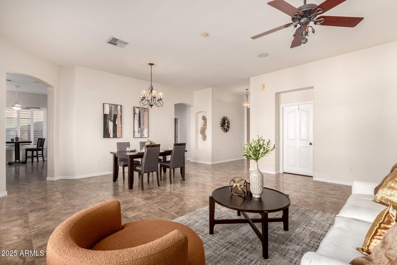 434 Sheffield Ave, Gilbert, AZ 85296