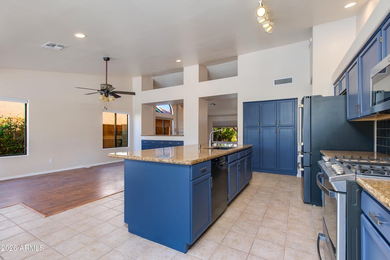 4340 E Danbury Rd, Phoenix, AZ 85032