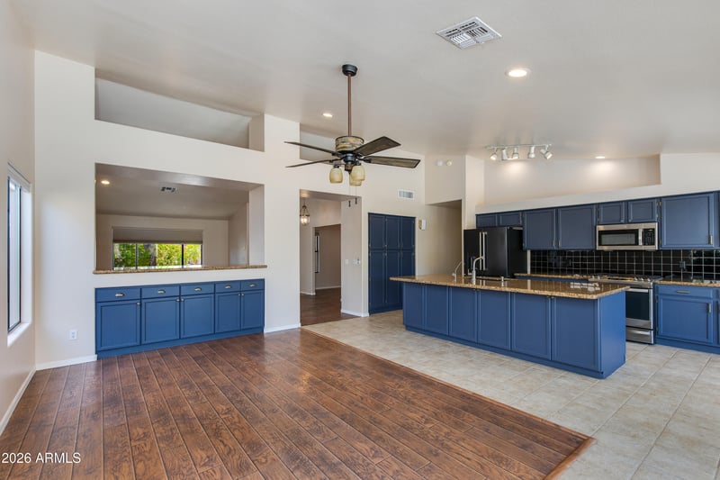 4340 E Danbury Rd, Phoenix, AZ 85032