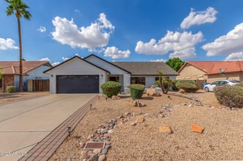 4340 Nisbet Rd, Phoenix, AZ 85032