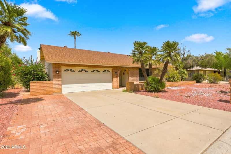 4340 W Michigan Ave W, Glendale, AZ 85308