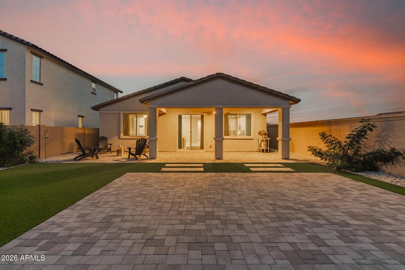 43401 Wollemi St, San Tan Valley, AZ 85140