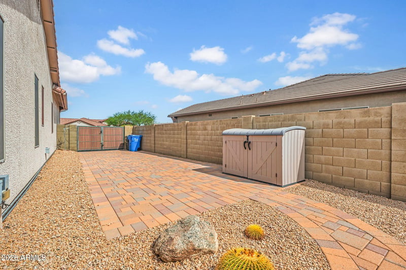 43404 N 50th Ave, New River, AZ 85087