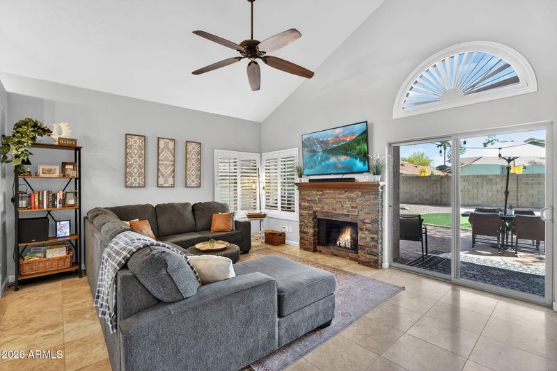 4341 E Badger Way, Phoenix, AZ 85044