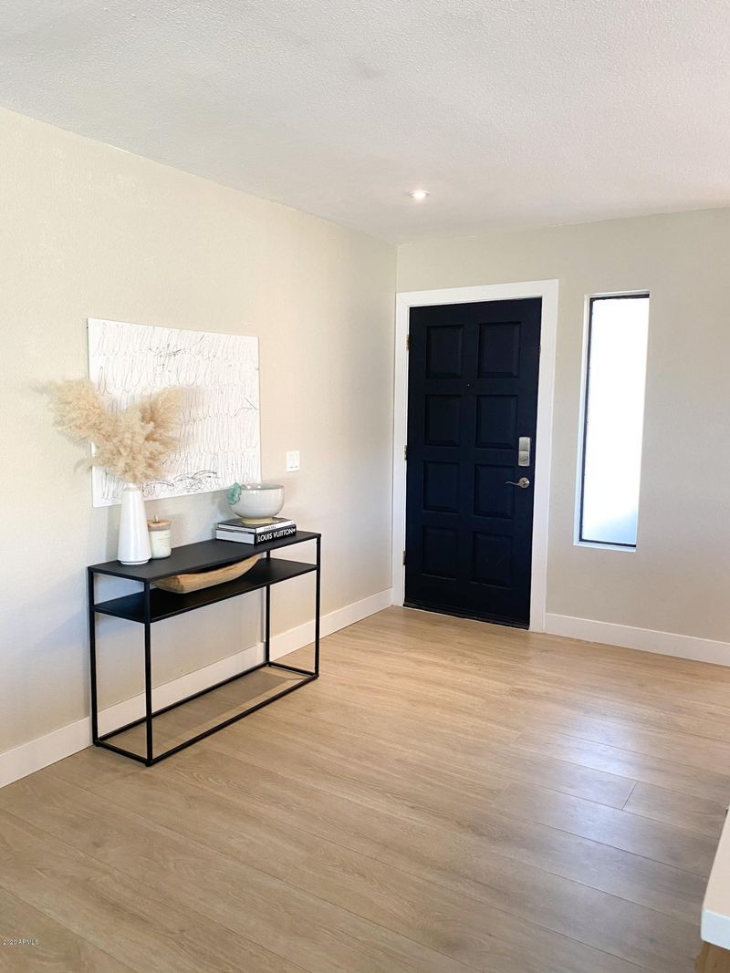 4341 E Greenway Ln, Phoenix, AZ 85032