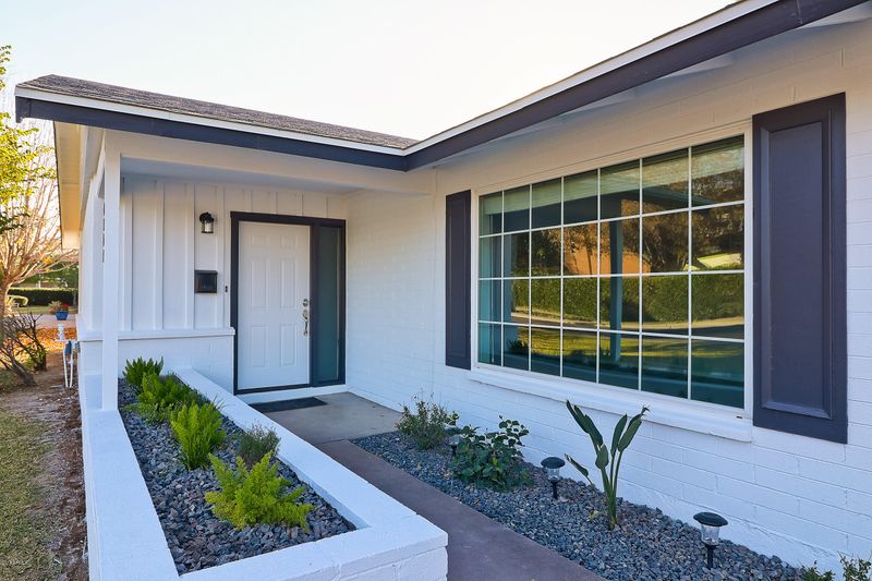 4341 E Whitton Ave, Phoenix, AZ 85018