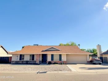 4341 Villa Theresa Dr, Glendale, AZ 85308