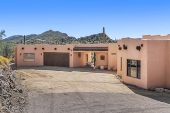 43413 7th St, New River, AZ 85087