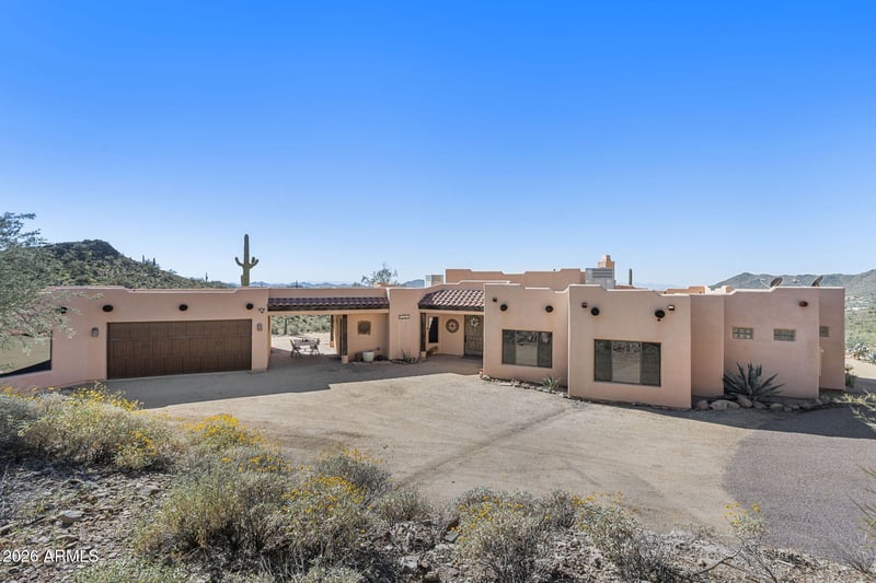 43413 7th St, New River, AZ 85087