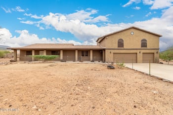 43415 22nd St, New River, AZ 85087