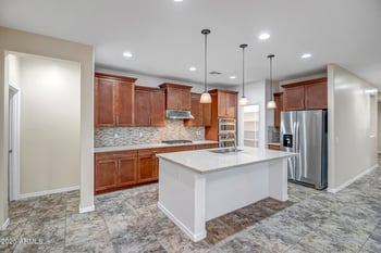 43416 Hudson Trl, New River, AZ 85087