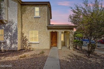 4342 Carla Vista Dr, Gilbert, AZ 85295
